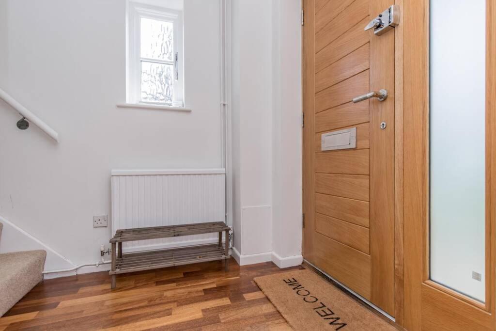 Stylish Townhouse In The Heart Of Summertown Оксфорд Екстер'єр фото
